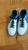Nike Football Schuhe in  gr. 37 Thüringen - Jena Vorschau