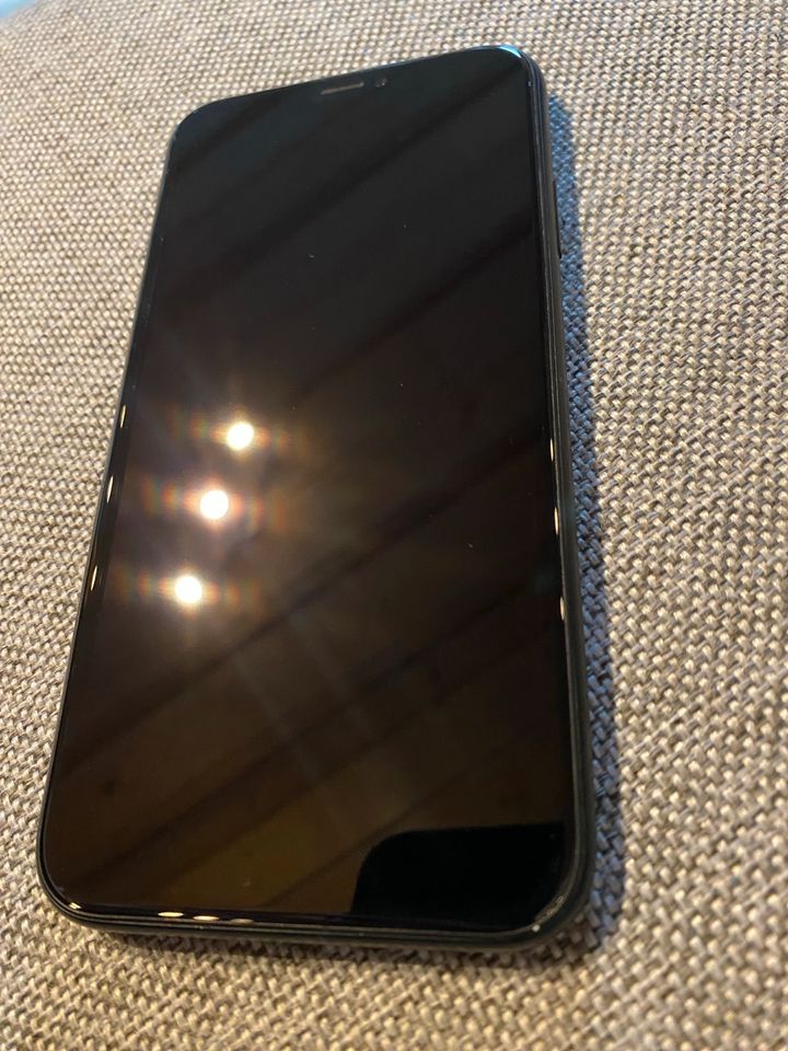 Handy - iPhone XR in Ottobeuren