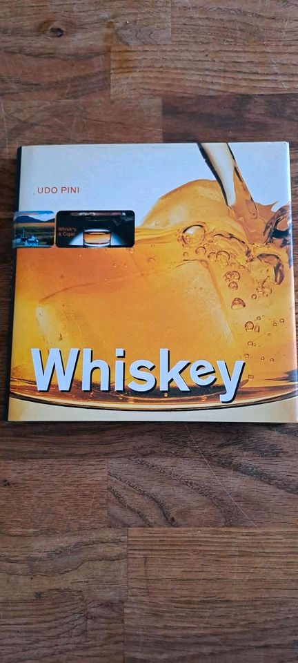 3 Bücher Getränke Whiskey Gin Punsch in Bönnigheim