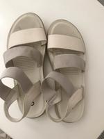 Sandalen weiß Creme Baden-Württemberg - Markdorf Vorschau