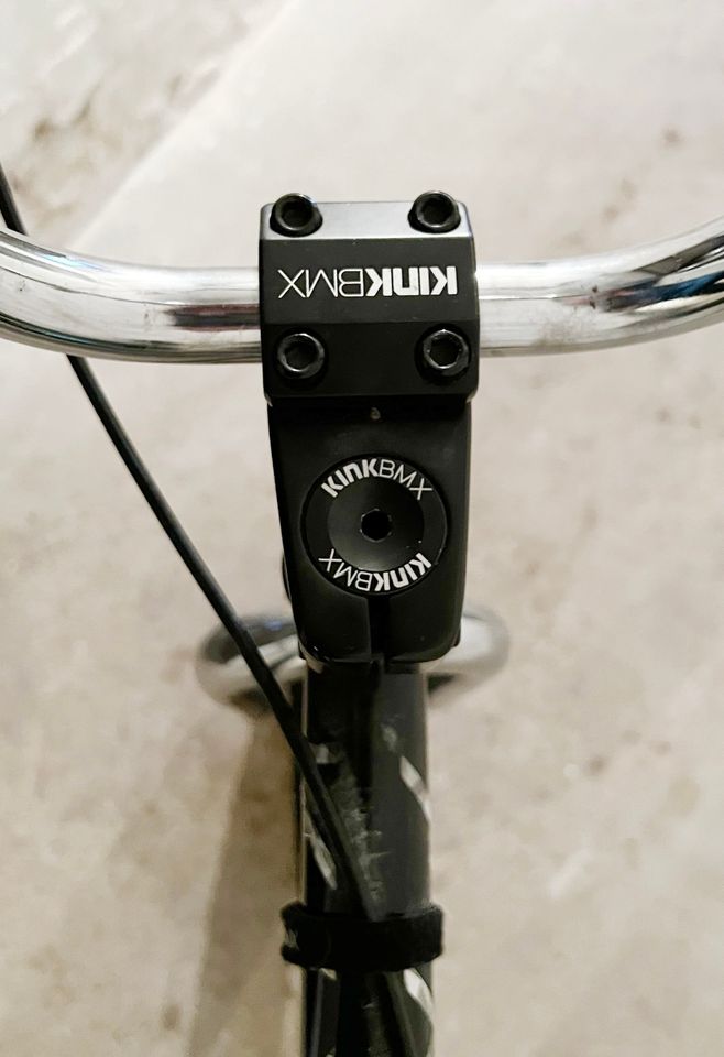 BMX Fahrrad Marke KINK BIKES 20 25" schwarz/silber in Berlin