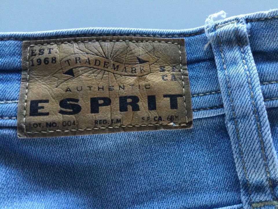 TOP Short/kurze Jeans von Esprit XL in Neumarkt i.d.OPf.