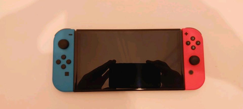 Nintendo Switch (OLED-MODELL) in Berlin