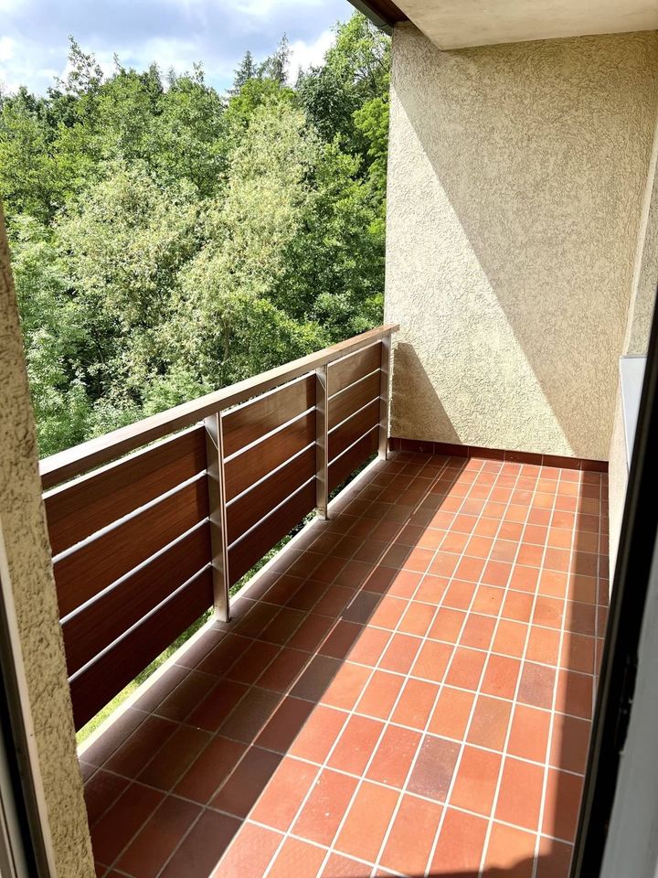 Helle 3-Zimmer-Dachgeschosswohnung mit Balkon in Haldensleben in Haldensleben