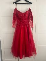 Schulterfreies Abendkleid / rot Köln - Porz Vorschau