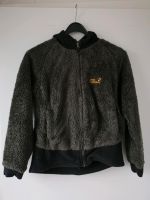 Jack Wolfskin Fleece Teddy Jacke Größe 152 Hessen - Taunusstein Vorschau