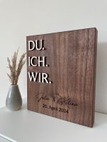 Hochzeitsgeschenk Nussbaum Vollholz | Geschenkidee | Jahrestag Nordrhein-Westfalen - Lennestadt Vorschau