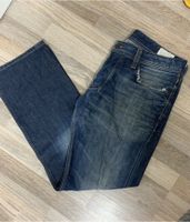 Herren Diesel Jeans Hose Gr.34 Larkee Regular Straight dunkelblau Nordrhein-Westfalen - Oberhausen Vorschau