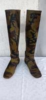 Christian Louboutin Damenstiefel aus Ponyfell Camouflage Größe 36 Bayern - Dettelbach Vorschau