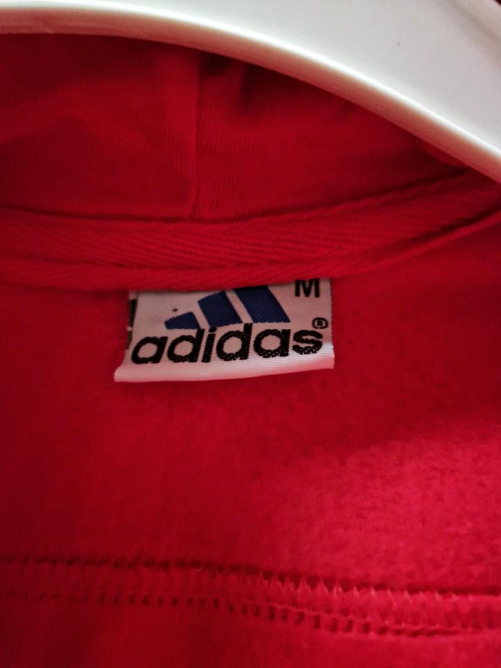 Addidas  Sweatjacke in Twistringen