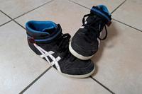 Unisex Asics Halbschuhe Sneaker Boots Gr 40,5 Nordrhein-Westfalen - Kreuzau Vorschau