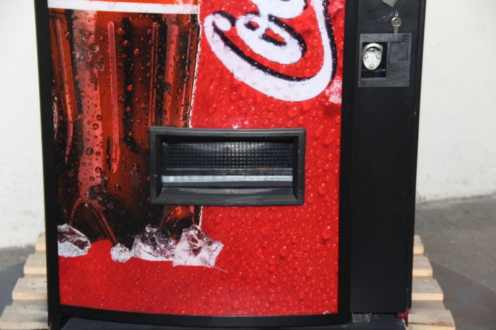 Coca Cola Getränkeautomat Automat Vendo V 217-6 in Iserlohn