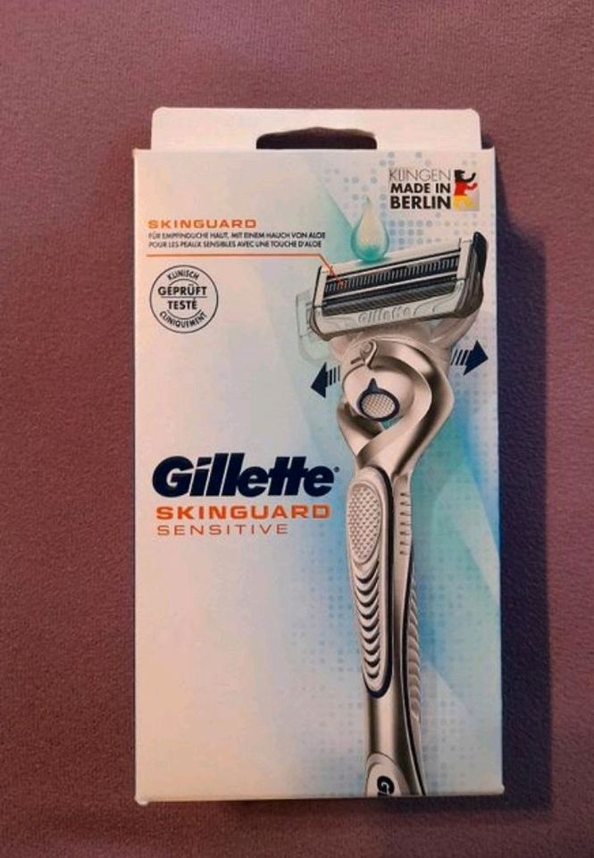 Gillette Skinguard Sensitive Rasierer, ungeöffnete OVP in Abenberg