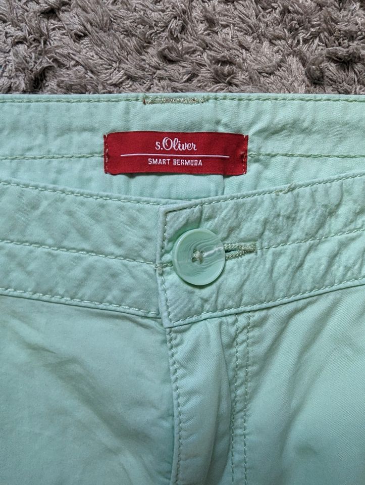 S. Oliver Bermuda Shorts kurze Hose mint grün türkis Gr. 42 NEU in Lichtenfels