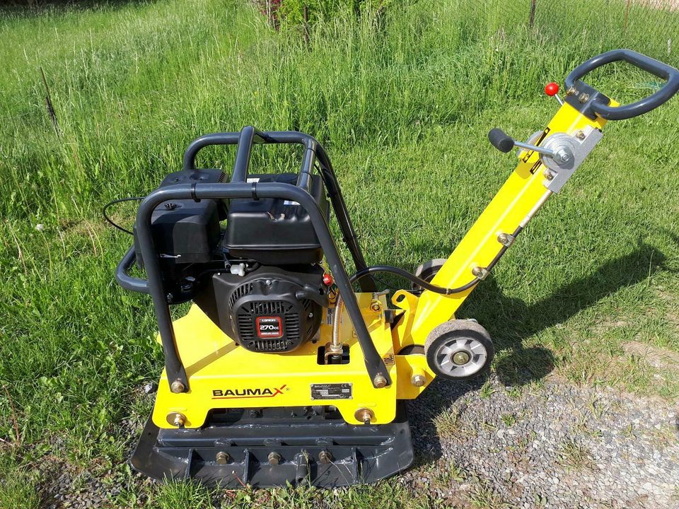 Kettendumper in Steinbach-Hallenberg (Thüringer W)