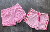 2 Shorts für Mädchen Gr. 110/116 Nordrhein-Westfalen - Übach-Palenberg Vorschau