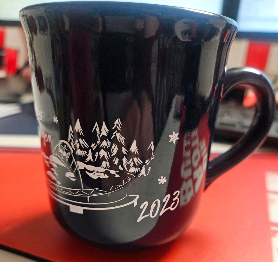 Glühwein Tasse vom Weihnachtssingen bei RB Leipzig in Taucha