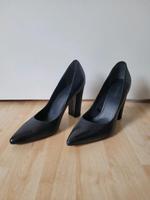 Pumps mit Spitze Nordrhein-Westfalen - Mülheim (Ruhr) Vorschau