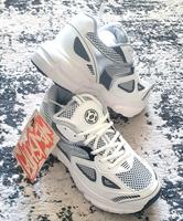 Weiße Sneaker München - Laim Vorschau