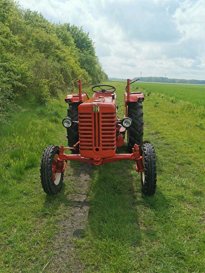 Ich verkauf mein ihc d320 in Weyhe