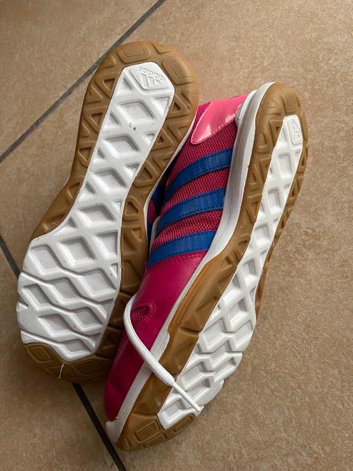 Adidas Turnschuhe pink Gr. 40 in Lippstadt