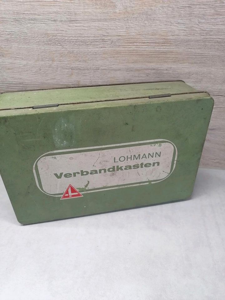 Verbandskasten Lohmann mit Inhalt Oldtimer Sammler in Asperg