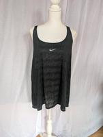 Top Damen Nike Gr. 3XL Niedersachsen - Velpke Vorschau