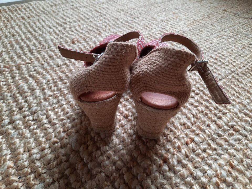 Espadrilles Wedges Gr. 39 in Engelskirchen