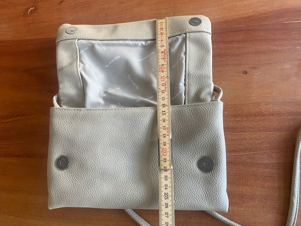 Handtasche der Marke Tamaris, neu in Brilon
