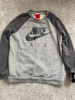 Nike Pulli Größe 137-147 Baden-Württemberg - Waldbronn Vorschau