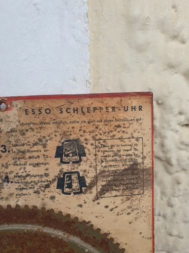 Esso Schlepperuhr 1950 kein Emailschild in Kirchdorf a. Inn