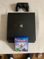 PlayStation 4 pro mit Zubehör (1 Controller, 1 Spiel) Hessen - Rodgau Vorschau