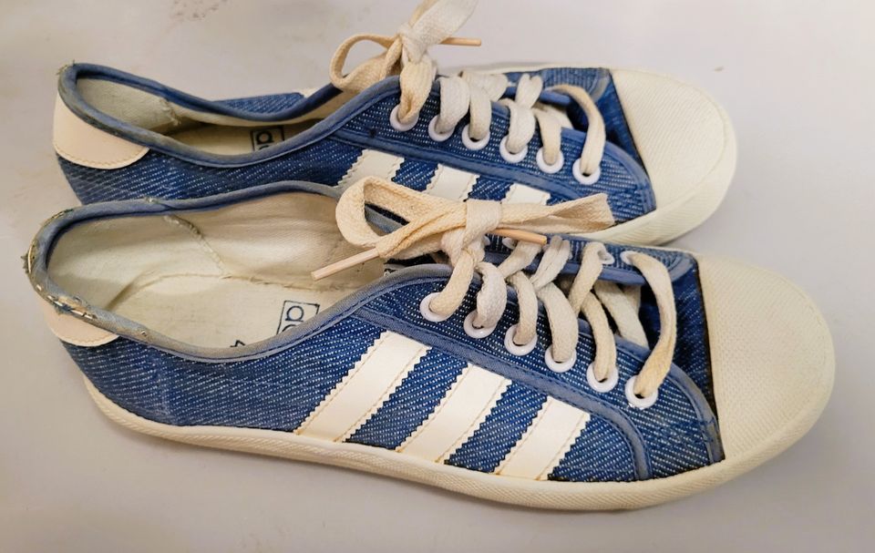 Adidas Kult Jeans Freizeit Schuhe Sneaker 4,5 blau Vintage Neu in Münster