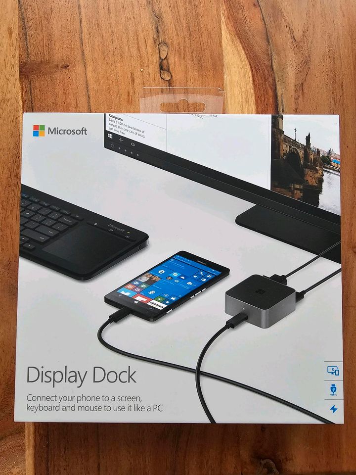 Microsoft Display Dock in Stuttgart