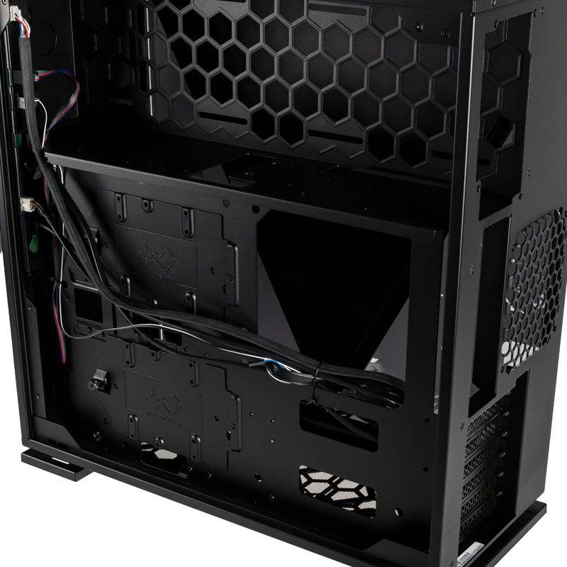 InWin 303i Asus Edition Midi-Tower - Tempered Glass, schwarz in Berlin