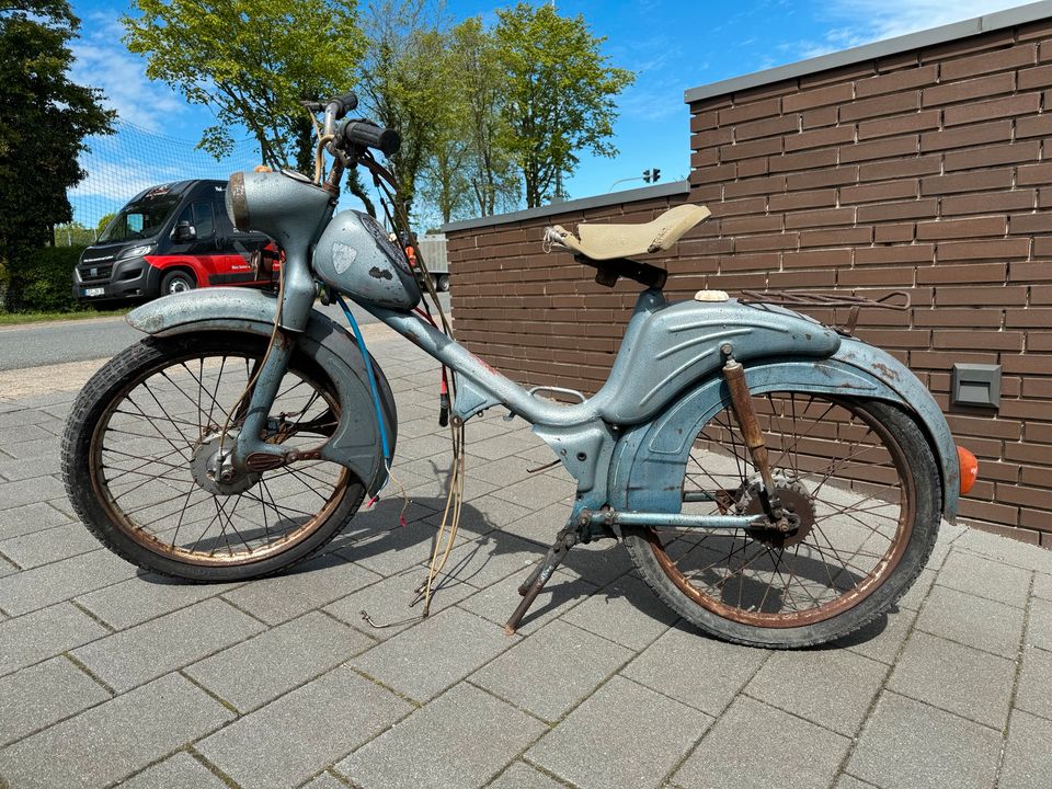 Berva VT50 Moped Oldtimer aus Ungarn in Goldenstedt