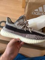 Yeezy 350v2 „Zyon“ / EU 44 / US 10 Berlin - Charlottenburg Vorschau