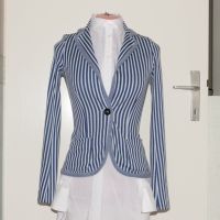 Ottod'Ame Ottodame DG4666 Damen Blazer Jacke Made Italy 40 XS NW Bayern - Laufen Vorschau