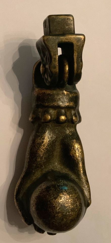 Bronze Türklopfer, Jugendstil,  Hand mit Kugel, 19. JahrhUnwert in Krefeld