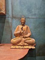 Buddhafigur handgefertigt Bali Teakholz Hessen - Neu-Anspach Vorschau
