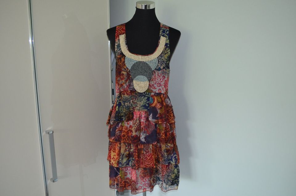 Desigual Sommer Kleid wunderschön Gr. 42 in Hildesheim