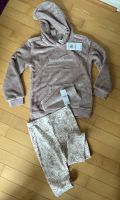 Calvin Klein Set aus Kuschelpullover Leggings Gr. 116 Tommy Bad Doberan - Landkreis - Bartenshagen-Parkentin Vorschau