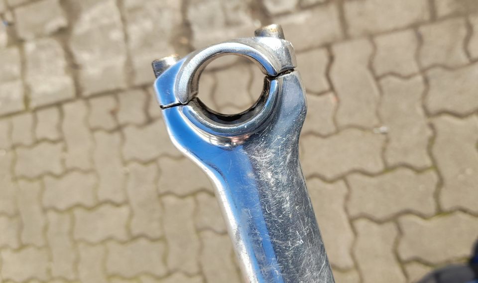 Fahrrad Vorbau A-Kopf / Lenkerhalter aus Aluminium in Langenhagen
