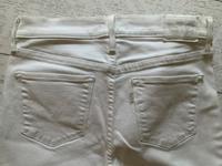 LEVI’s 312 Shaping Slim Jeans, Gr. 28, neuwertig Hessen - Bad Soden am Taunus Vorschau