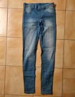 Neuwertig❗️Takko :  Jeans - Jeggings 170 / 176 Mädchen, Jeanshose Hessen - Wartenberg Vorschau