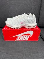 Nike Air Max Plus TN Neu Gr 44  Weiß Sneaker Nordrhein-Westfalen - Düren Vorschau