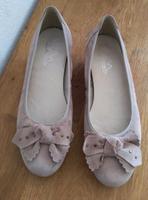 Pumps beige nude  Leder evtl Tracht Gr. 40 neuwertig Hirschkogel Bayern - Waldkirchen Vorschau