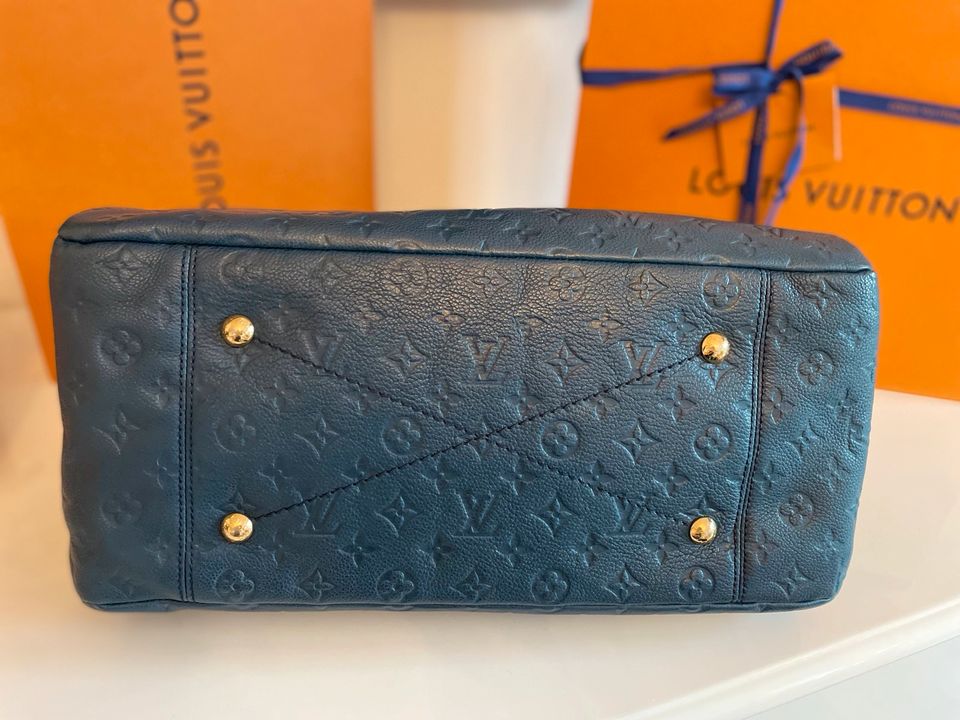 Louis Vuitton Artsy Monogramm Empreinte Blau Full Set in Saarbrücken