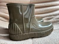 UGG Drizlita Gummistiefel Regenstiefel, Khaki, Größe 40 Hamburg-Nord - Hamburg Barmbek Vorschau