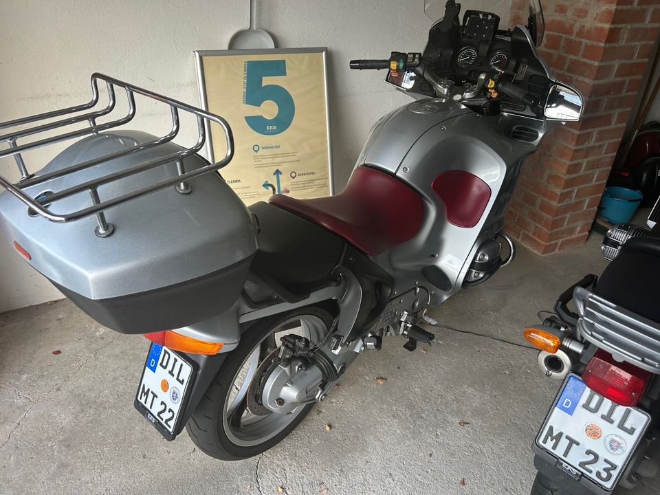 Gepflegte BMW (259) R 1100 RT Sondermodell in Bischoffen